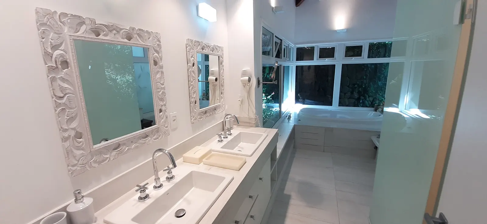 Suíte 2 — Iporanga, Guarujá, para temporada, Casa
