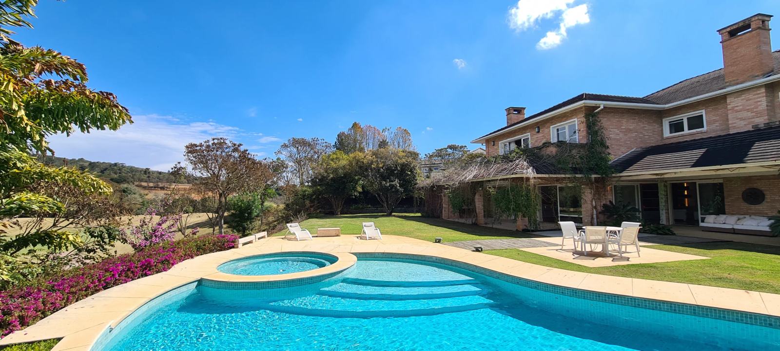 Fachada — Quinta da Baroneza, Bragança Paulista, à venda, Casa