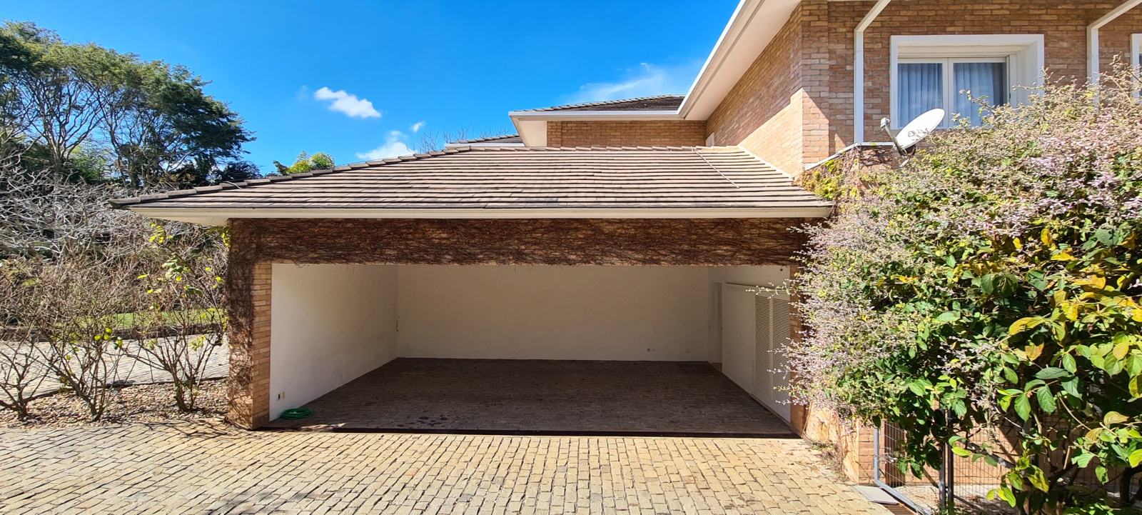Área de serviço 2 — Quinta da Baroneza, Bragança Paulista, à venda, Casa