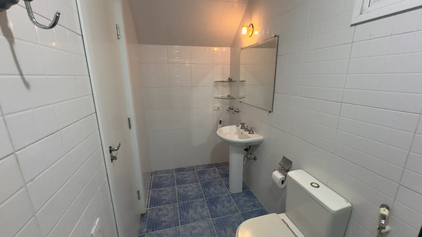 Casa para locação de temporada com vista e próximo ao mar no condominio Iporanga (18)