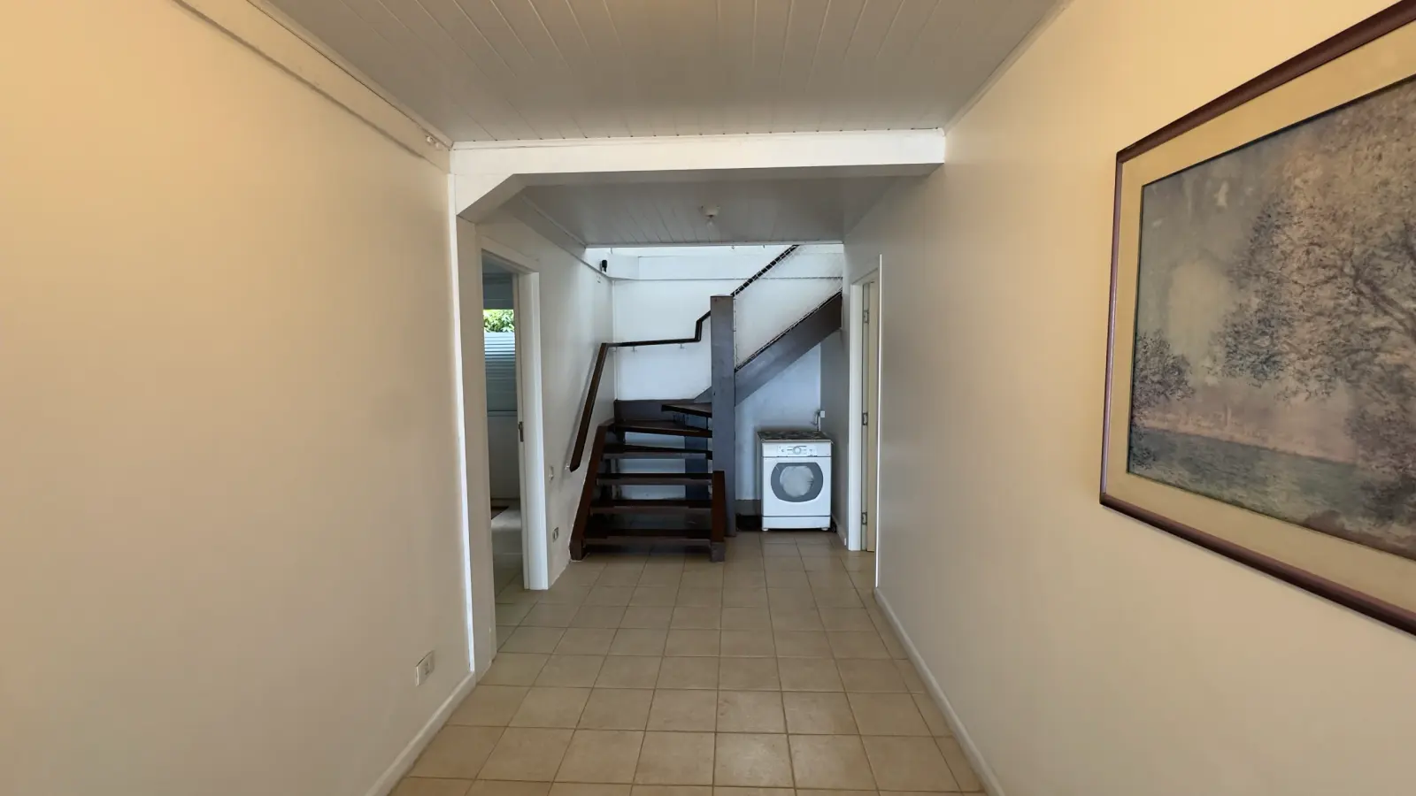 Casa para locação de temporada com vista e próximo ao mar no condominio Iporanga (19)
