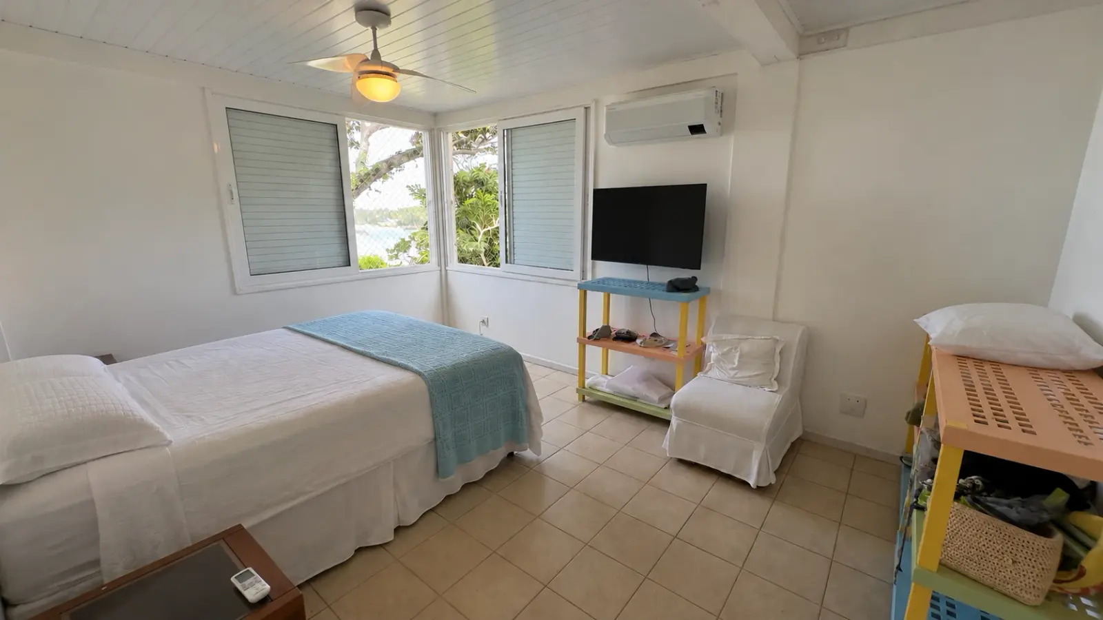 Casa para locação de temporada com vista e próximo ao mar no condominio Iporanga (14)
