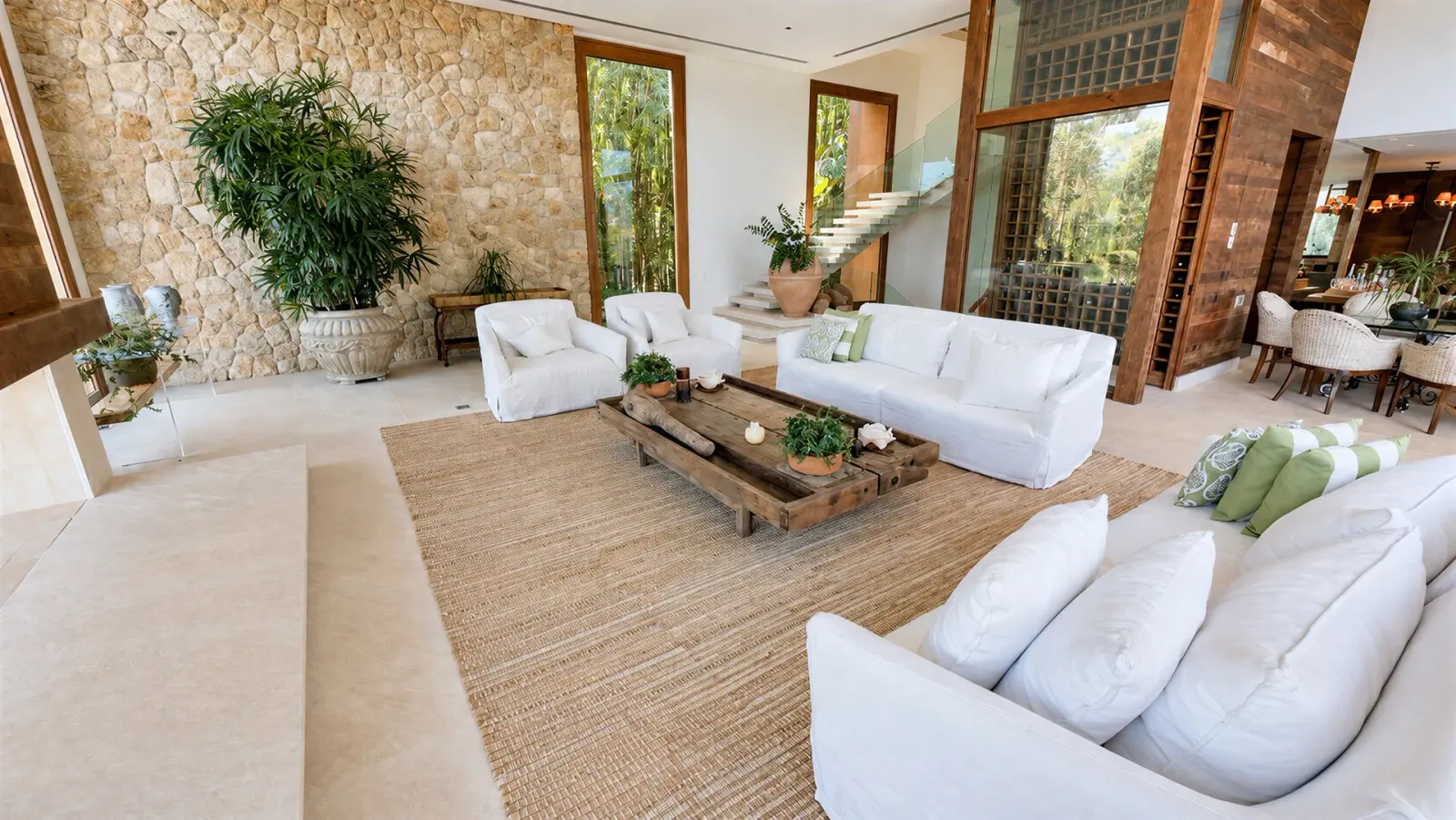 Casa de luxo com vista para o mar a 150 metros do condomínio Iporanga (15)
