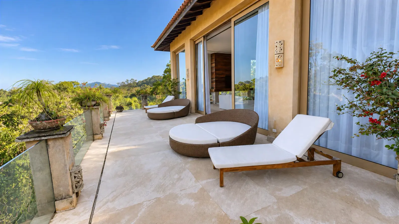 Casa de luxo com vista para o mar a 150 metros do condomínio Iporanga (1)