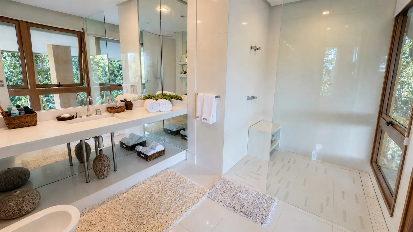 Casa de luxo com vista para o mar a 150 metros do condomínio Iporanga (41)