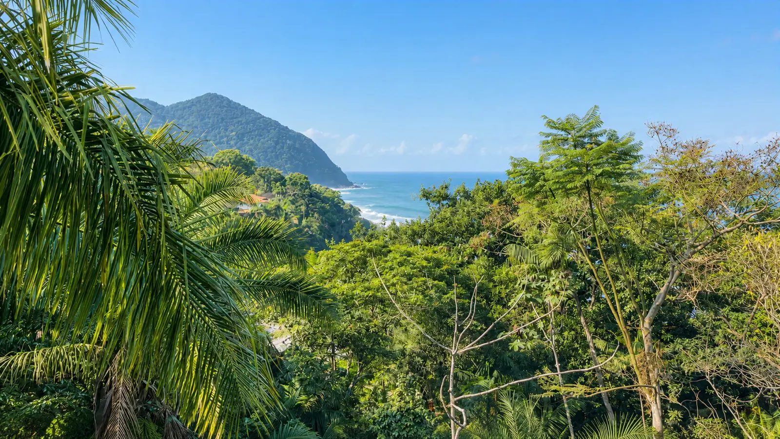 Casa de luxo com vista para o mar a 150 metros do condomínio Iporanga (13)
