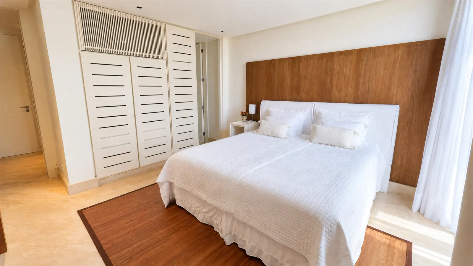 Casa de luxo com vista para o mar a 150 metros do condomínio Iporanga (39)