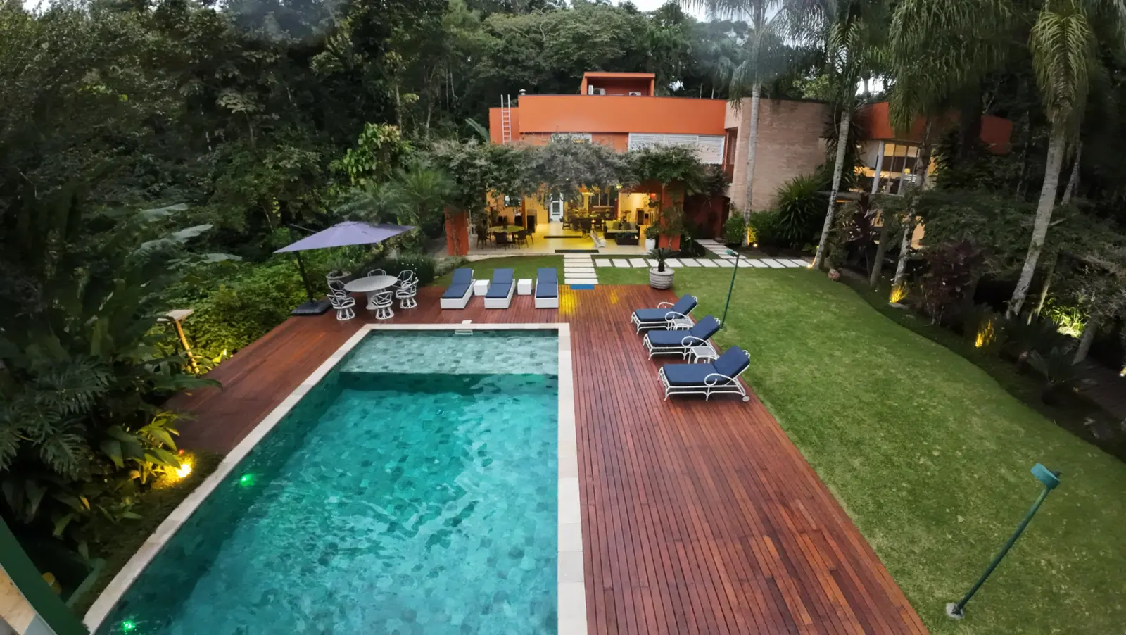 Vista aérea 15 — Iporanga, Guarujá, para temporada, Casa