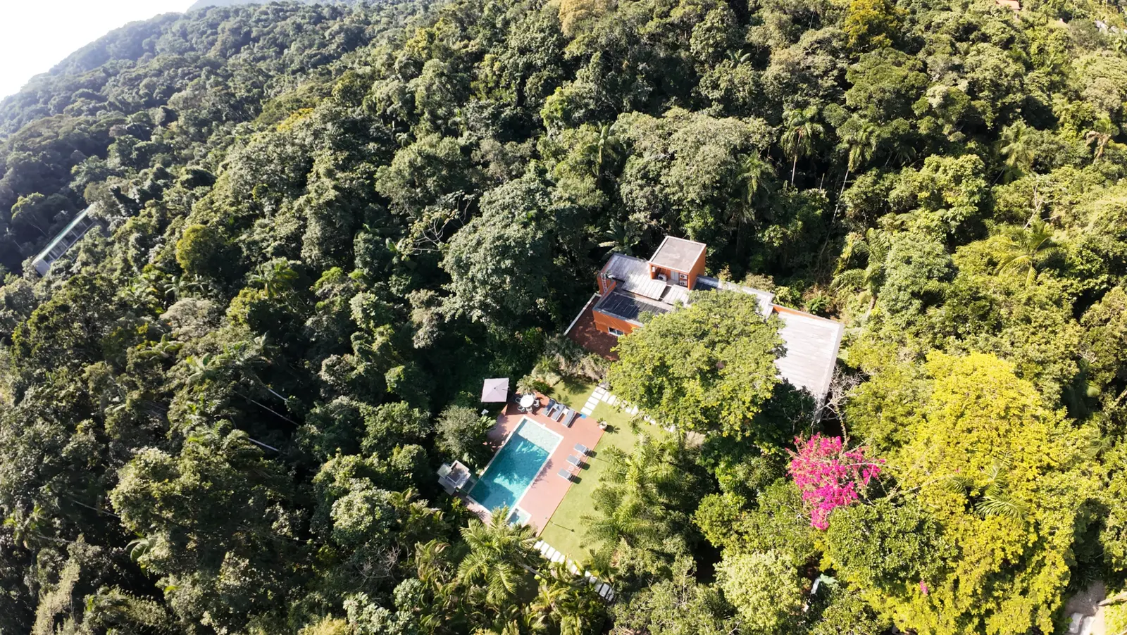 Vista aérea 13 — Iporanga, Guarujá, para temporada, Casa