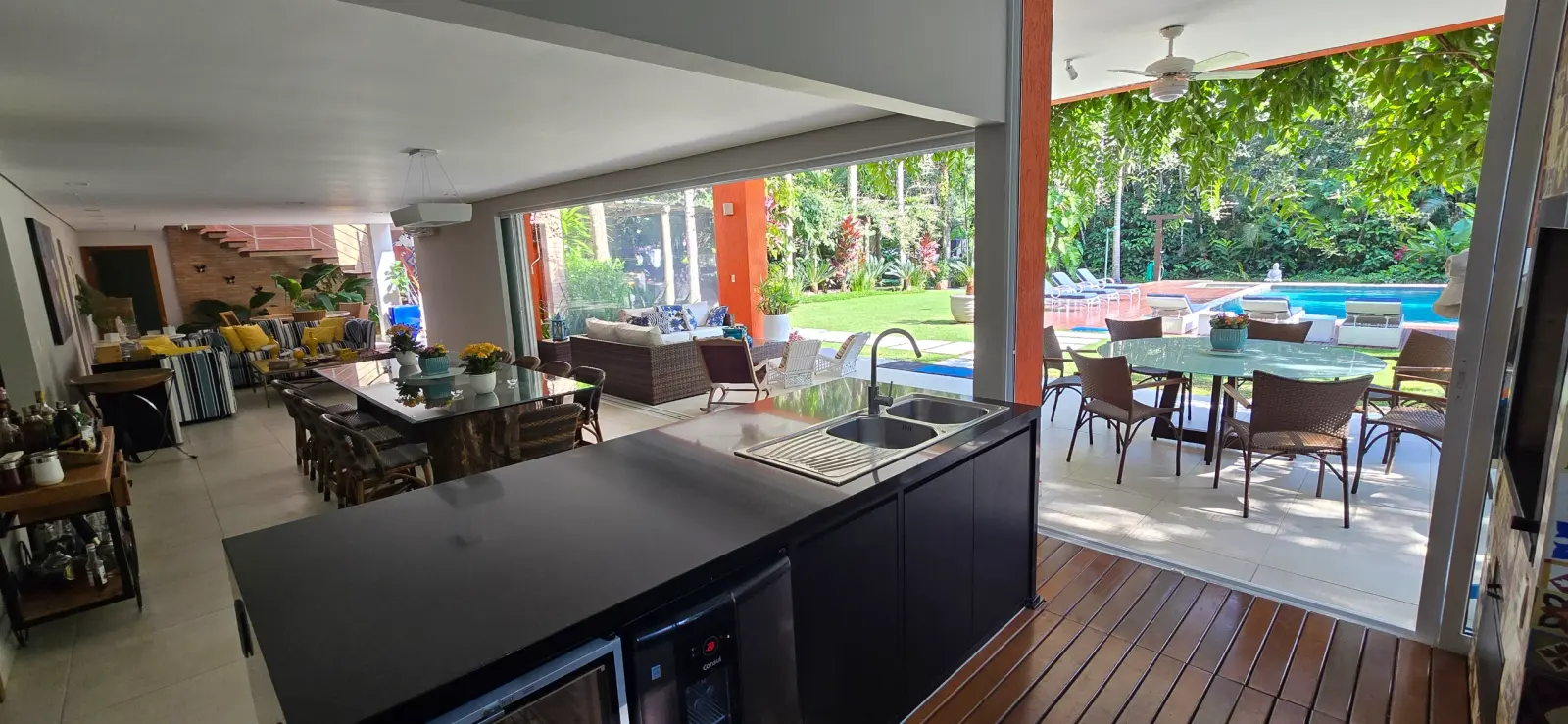 Área externa 24 — Iporanga, Guarujá, para temporada, Casa