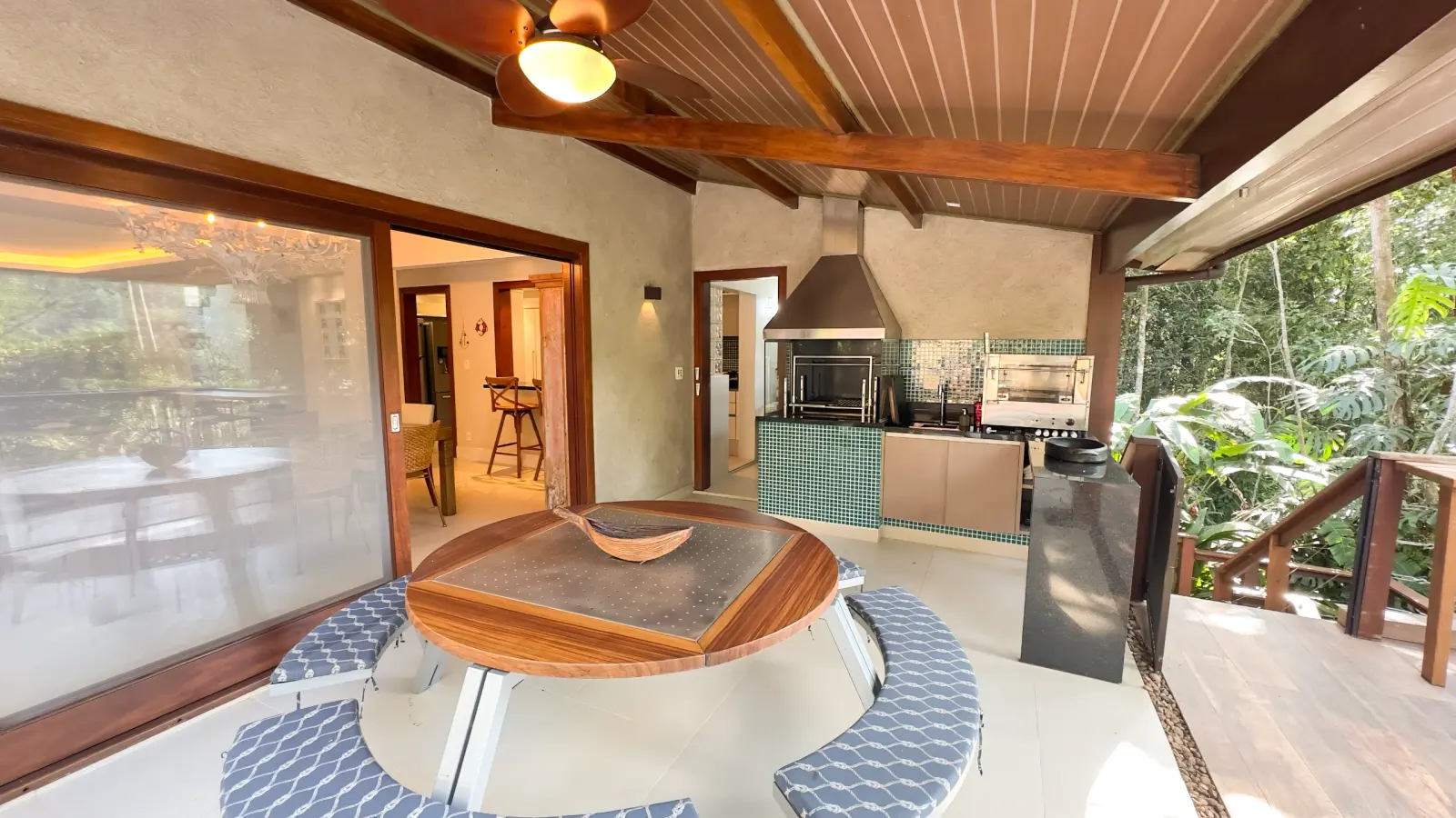 Área externa 9 — Iporanga, Guarujá, para temporada, Casa