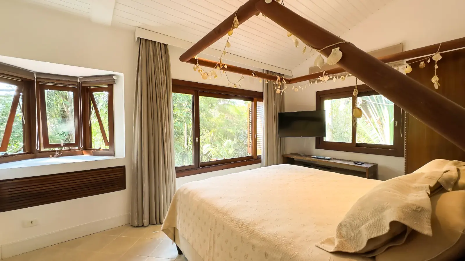 Suíte 2 — Iporanga, Guarujá, para temporada, Casa