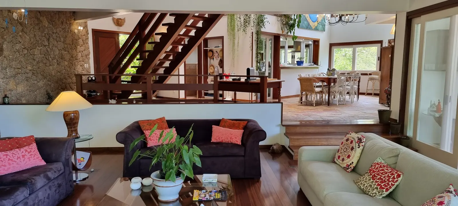 Ambiente interno 3 — São Pedro, Guarujá, à venda e para locação, Casa