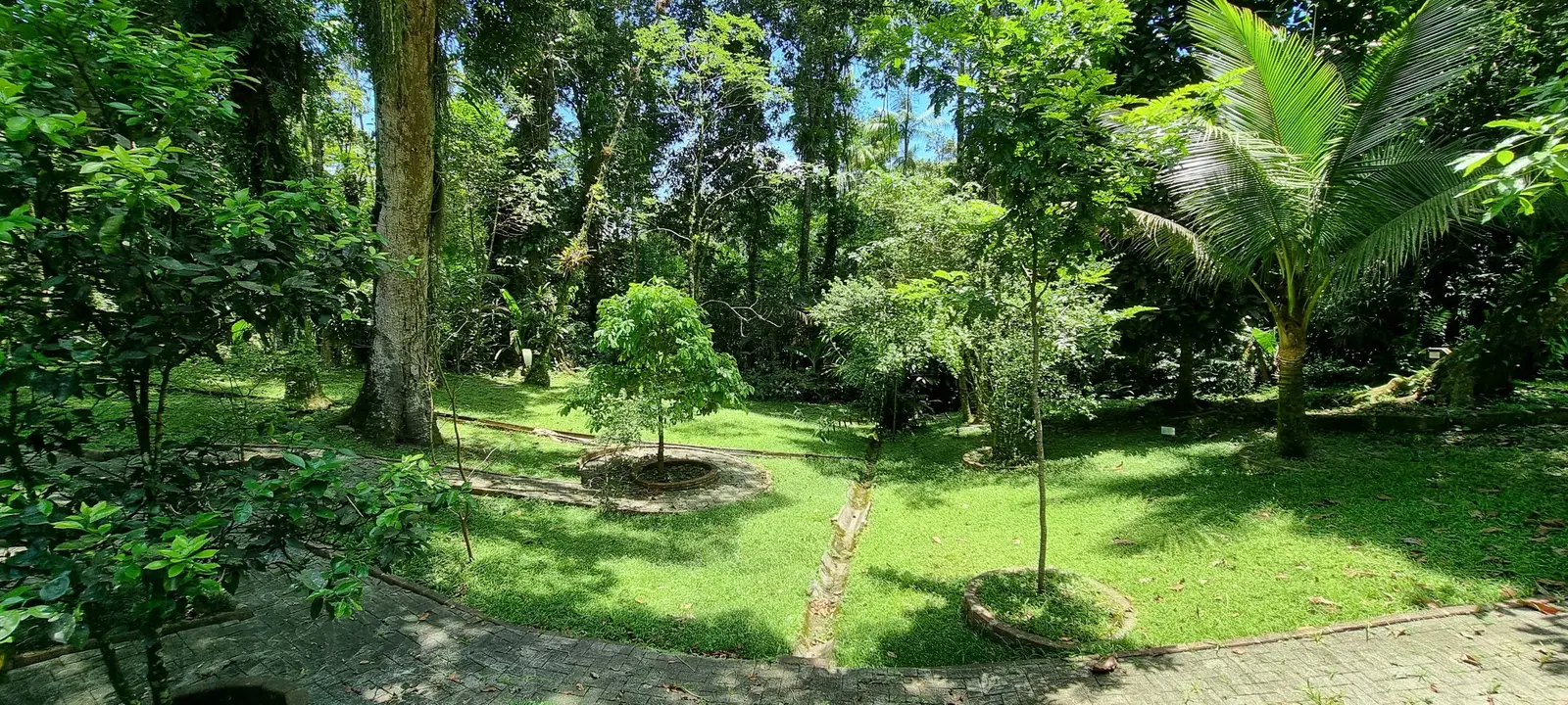 Área externa 8 — São Pedro, Guarujá, à venda e para locação, Casa