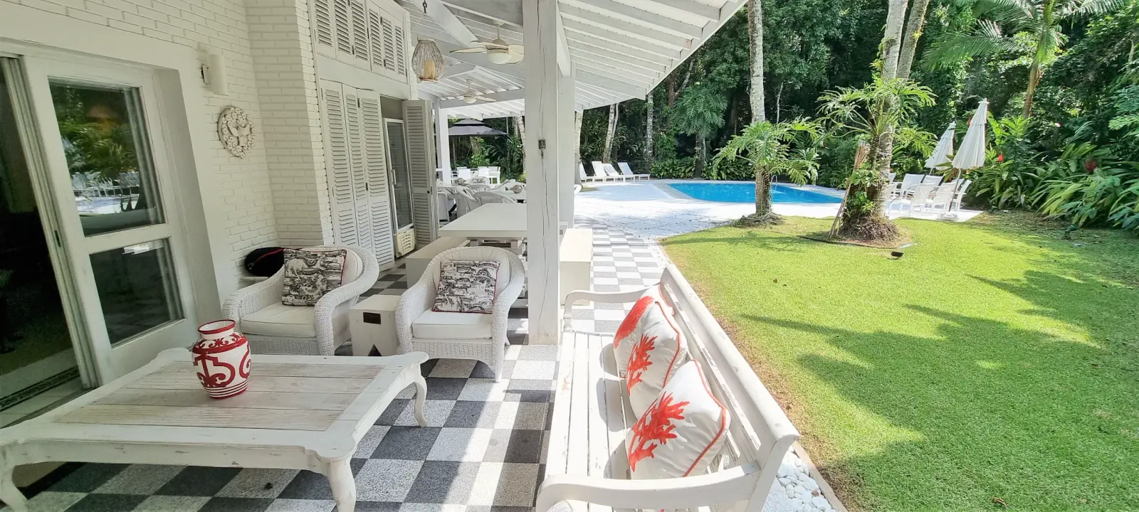 Área externa 5 — Iporanga, Guarujá, para temporada, Casa
