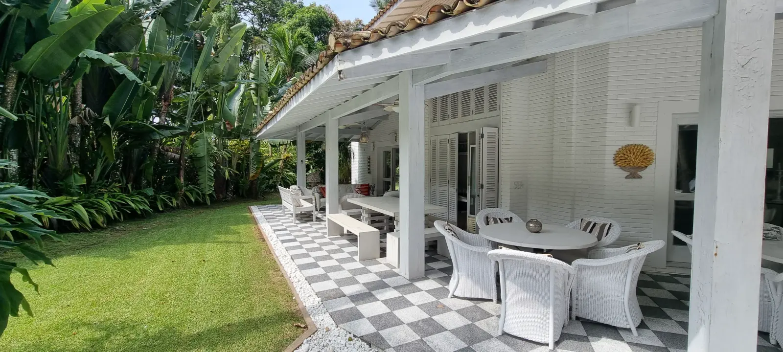 Área externa 9 — Iporanga, Guarujá, para temporada, Casa