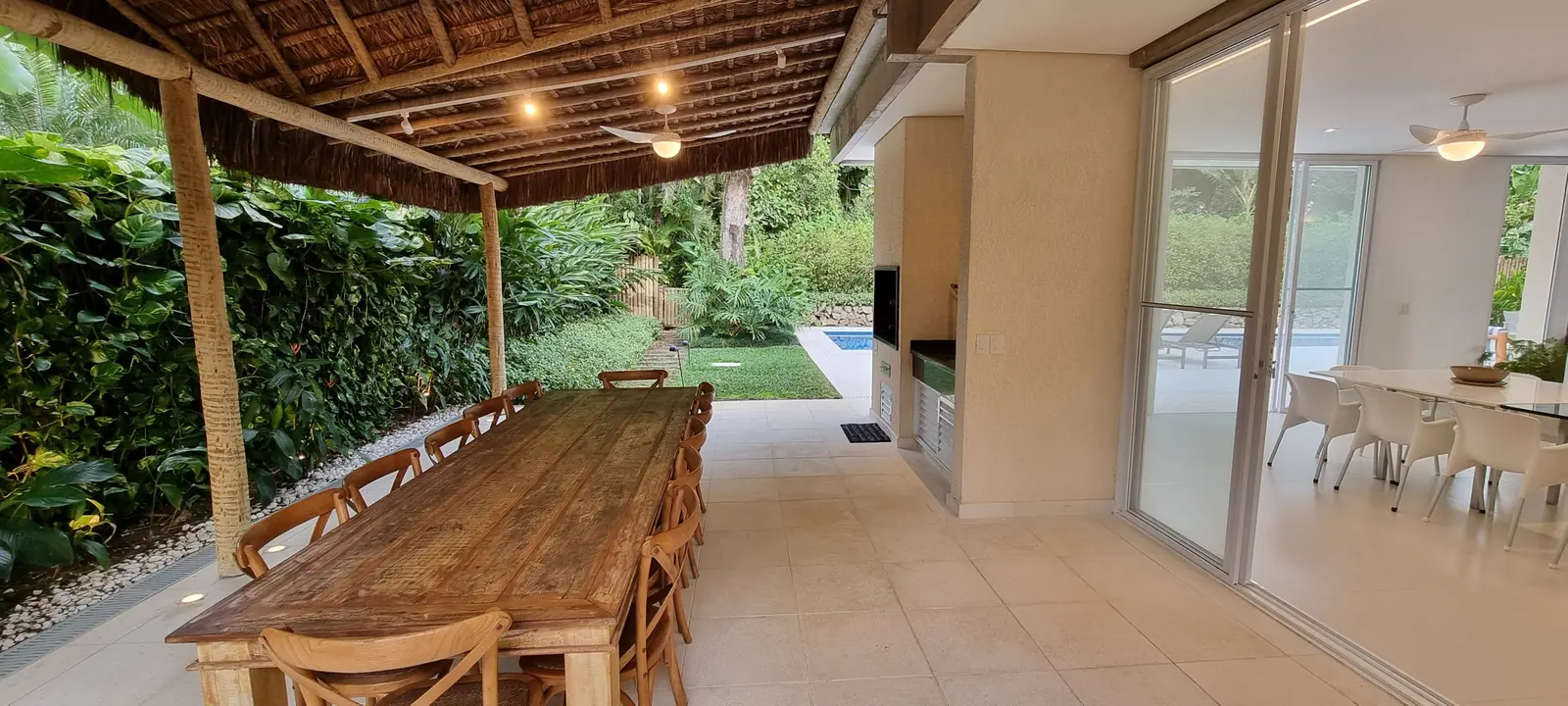 Área externa 2 — Iporanga, Guarujá, para temporada, Casa