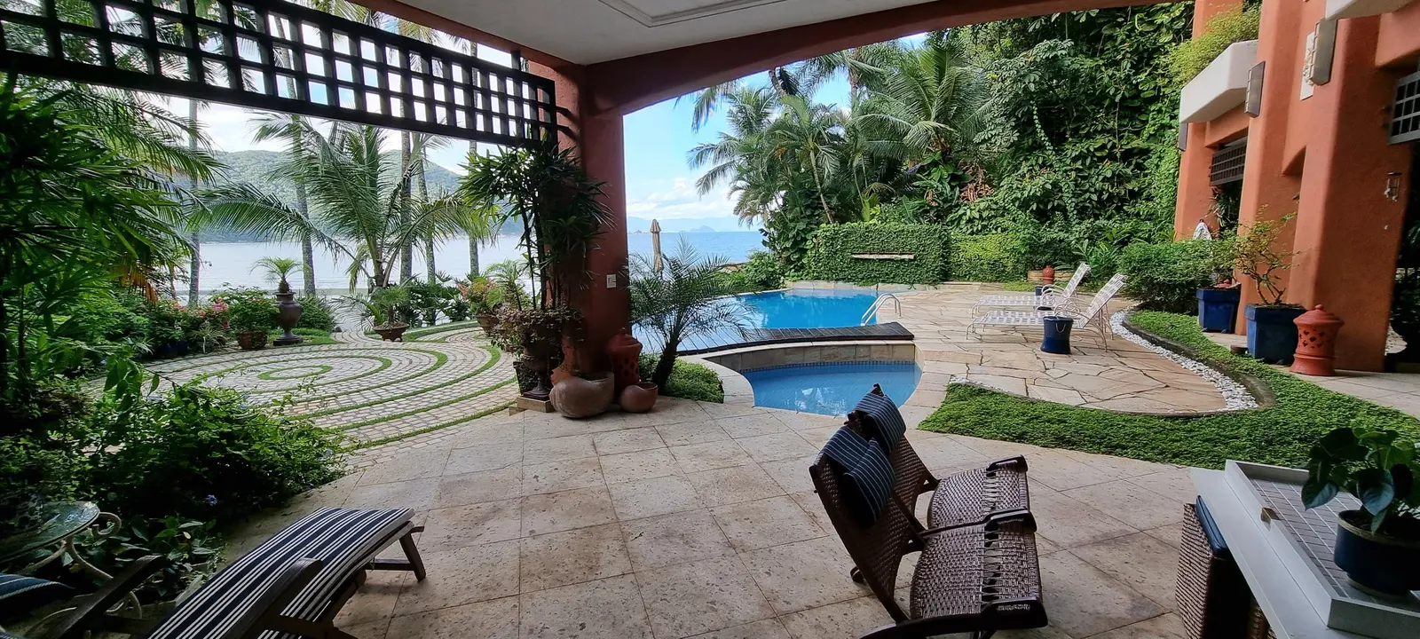 Área externa 14 — Iporanga, Guarujá, para temporada, Casa