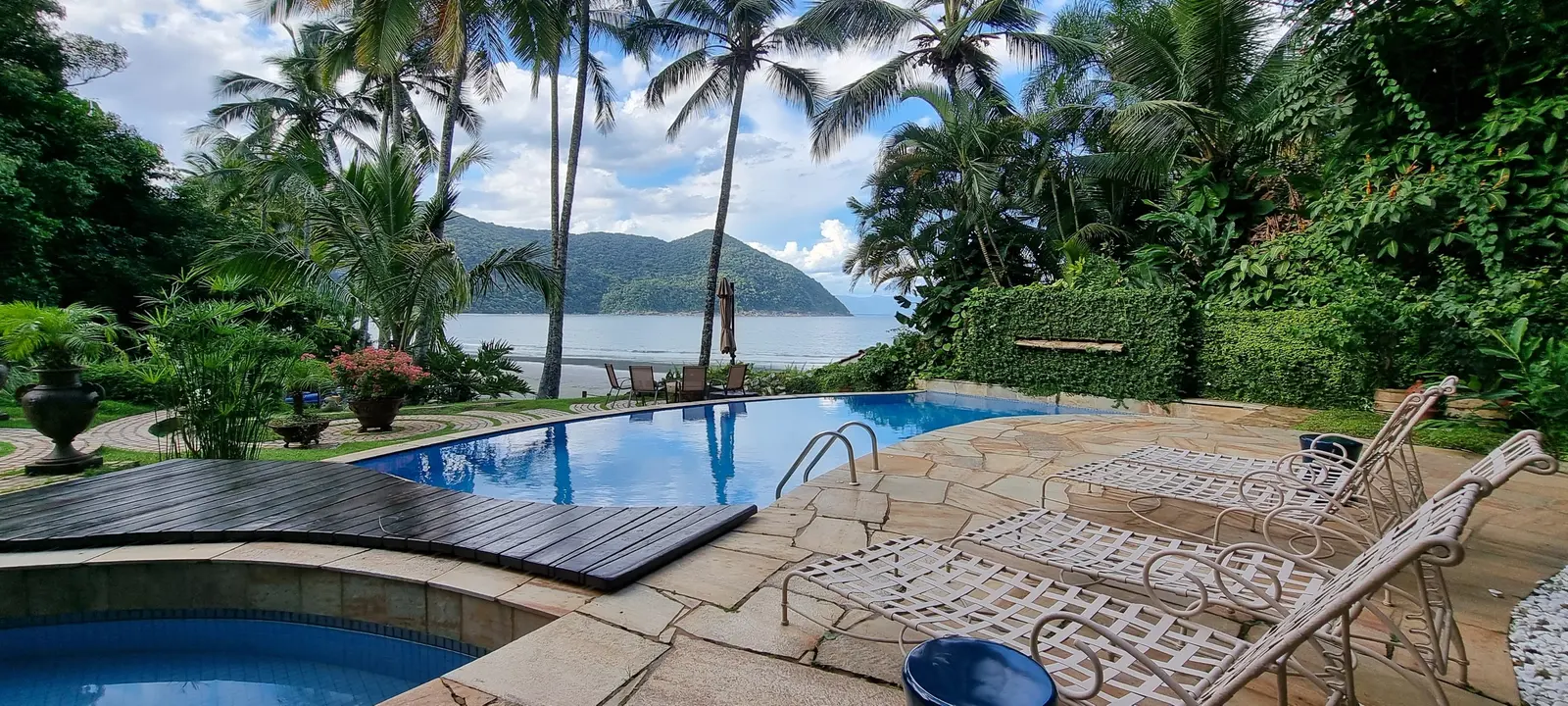 Área externa 9 — Iporanga, Guarujá, para temporada, Casa