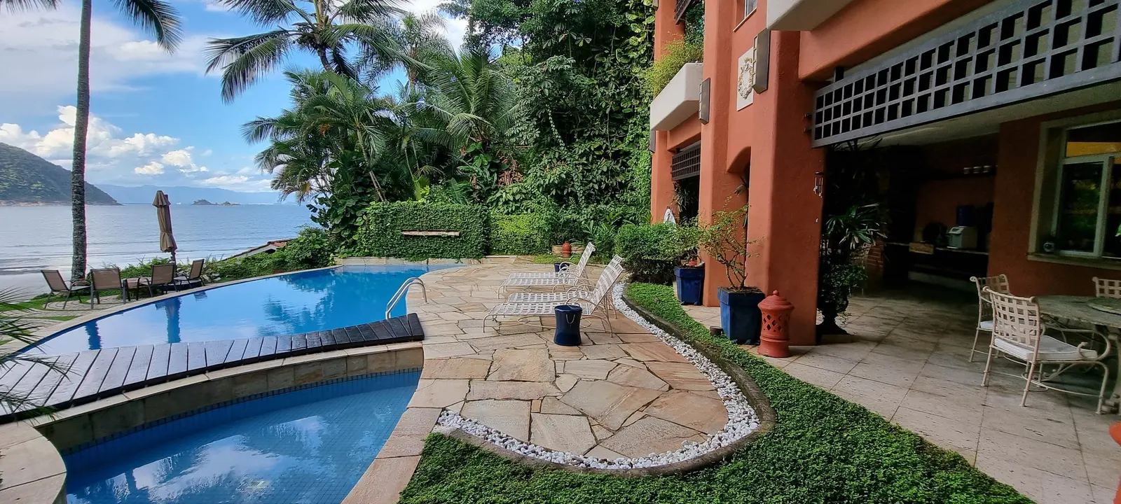 Área externa 11 — Iporanga, Guarujá, para temporada, Casa