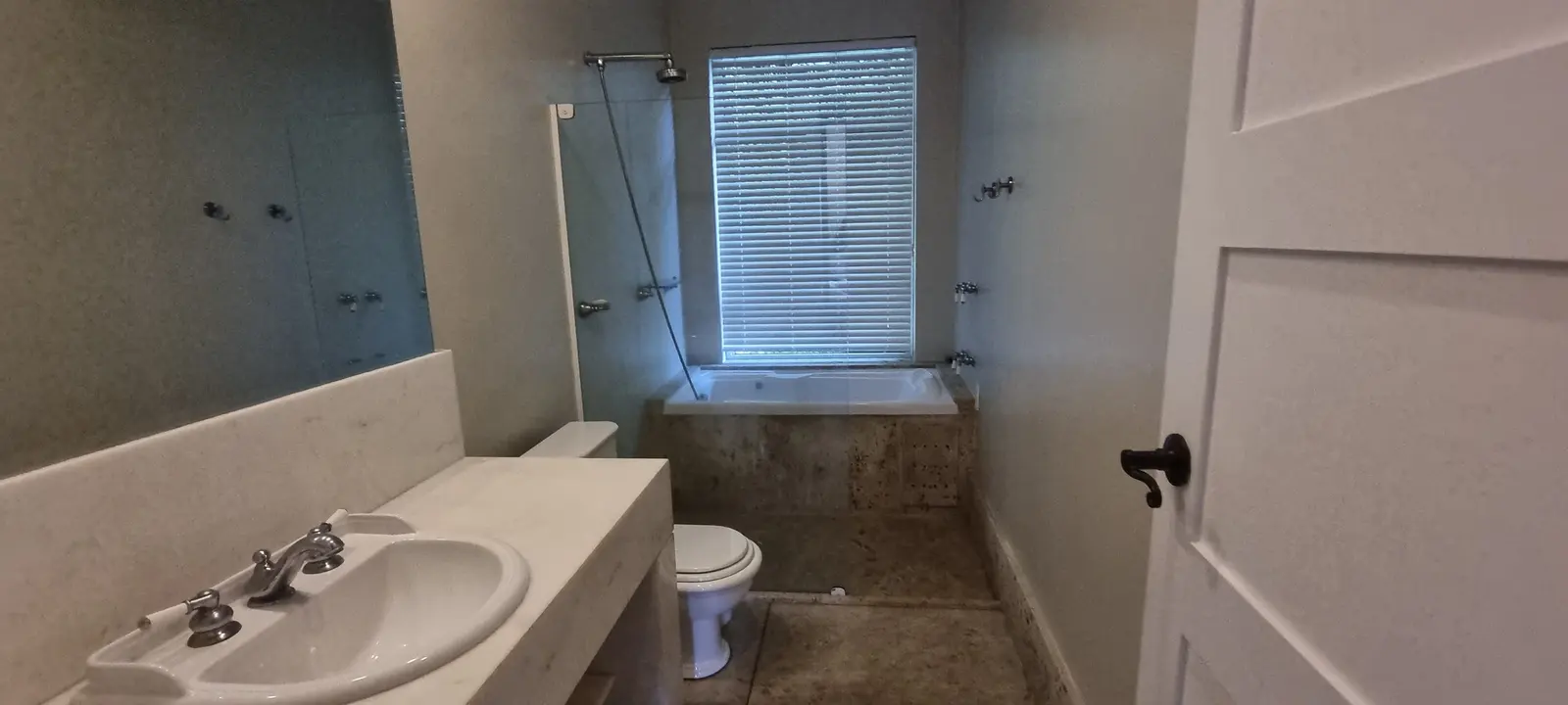 Suíte 3 — Iporanga, Guarujá, para temporada, Casa