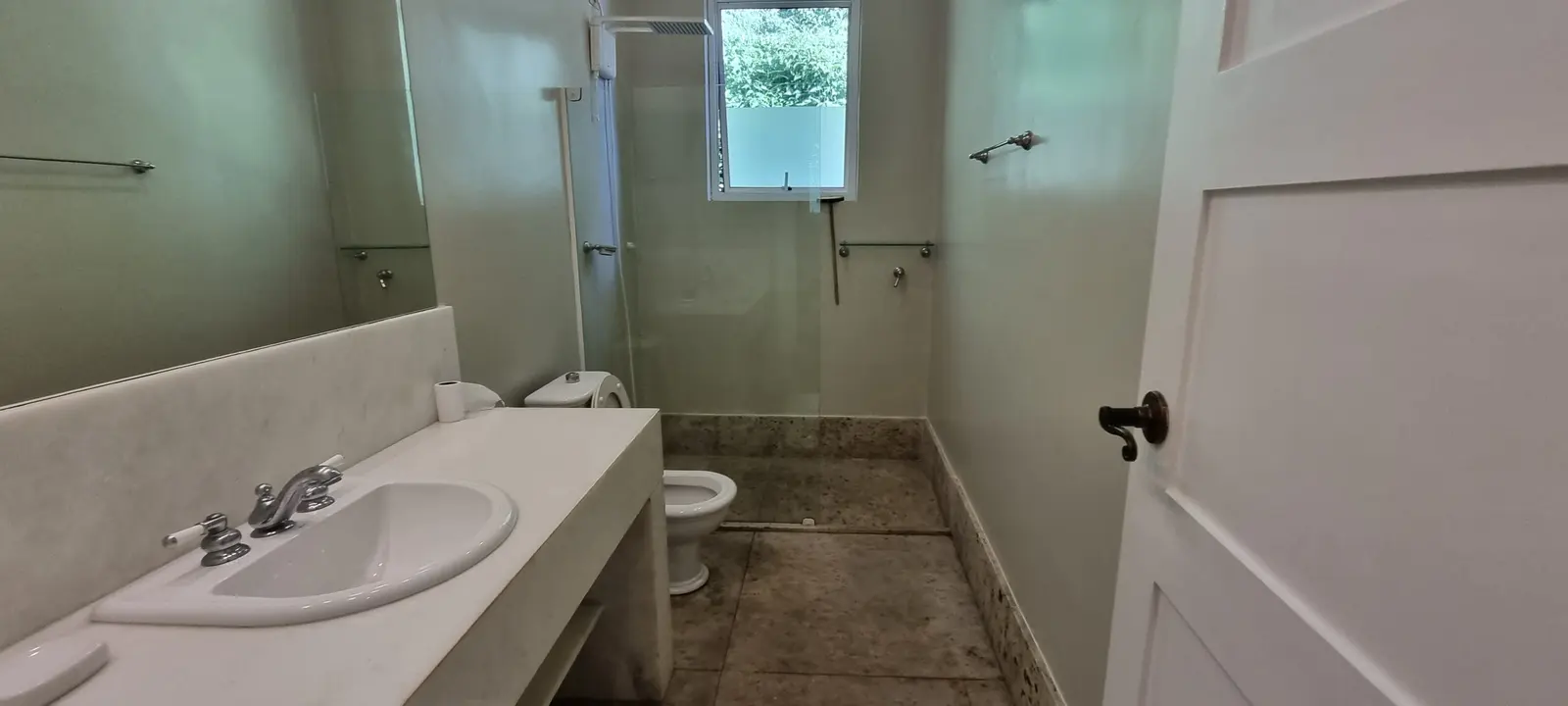 Suíte 6 — Iporanga, Guarujá, para temporada, Casa