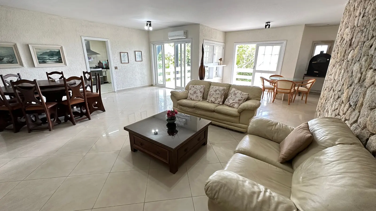 Ambiente interno 1 — São Pedro, Guarujá, à venda, Casa