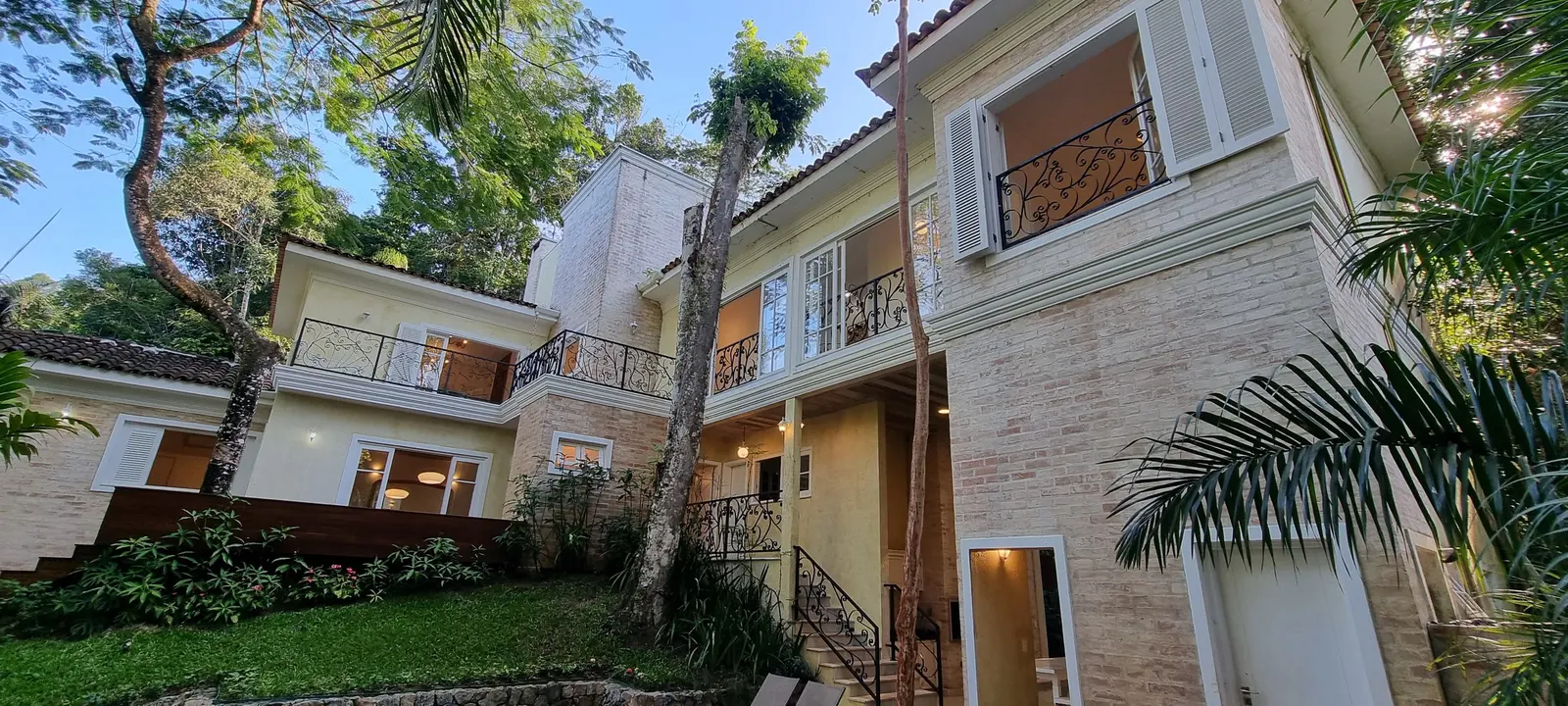 Área externa 8 — Iporanga, Guarujá, para temporada, Casa