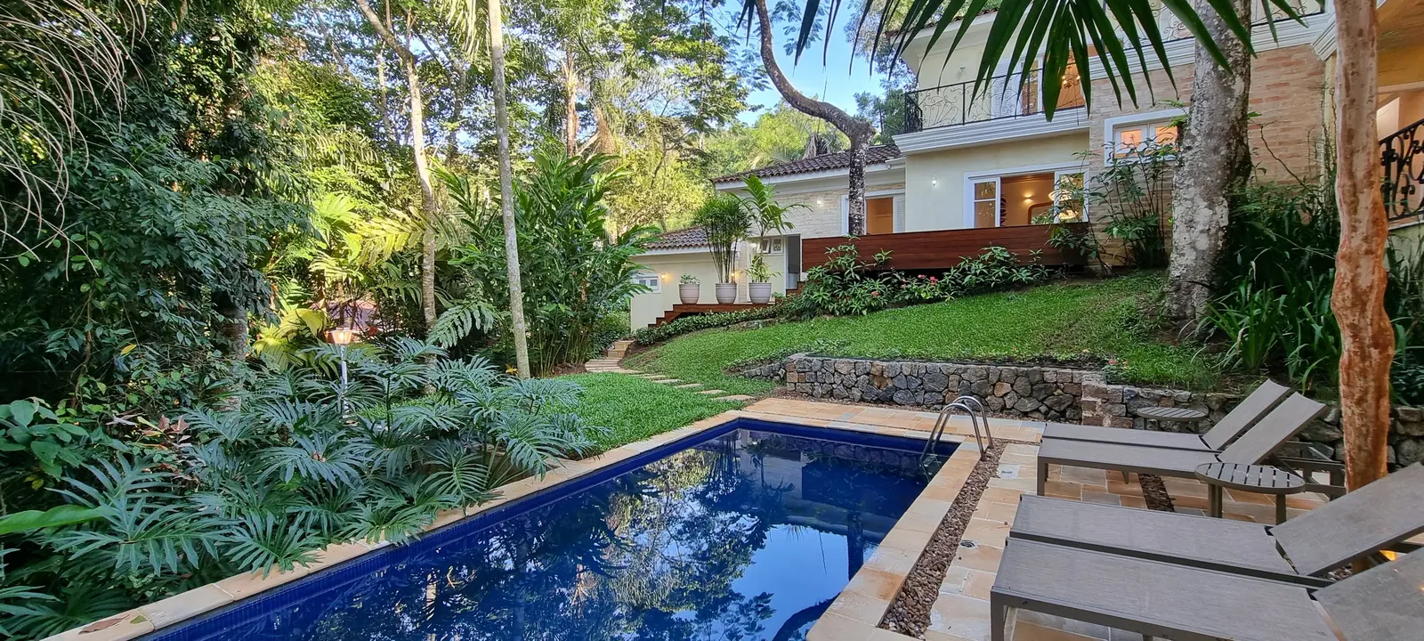 Área externa 6 — Iporanga, Guarujá, para temporada, Casa
