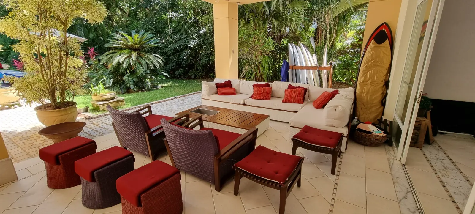 Área externa 20 — Iporanga, Guarujá, para temporada, Casa
