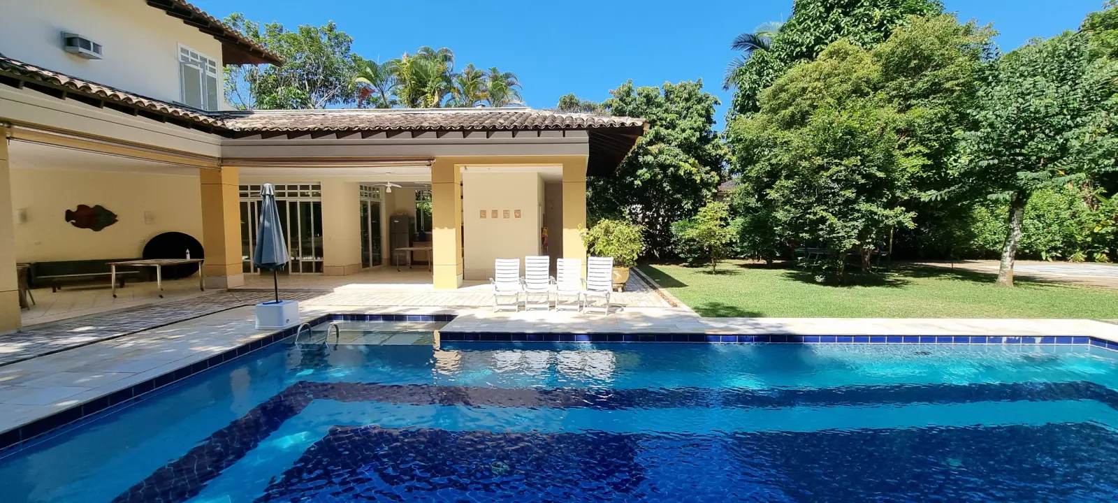 Área externa 12 — Iporanga, Guarujá, para temporada, Casa