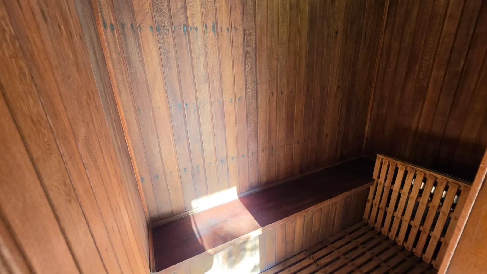 Área de serviço 3 — Iporanga, Guarujá, à venda e para locação, Casa