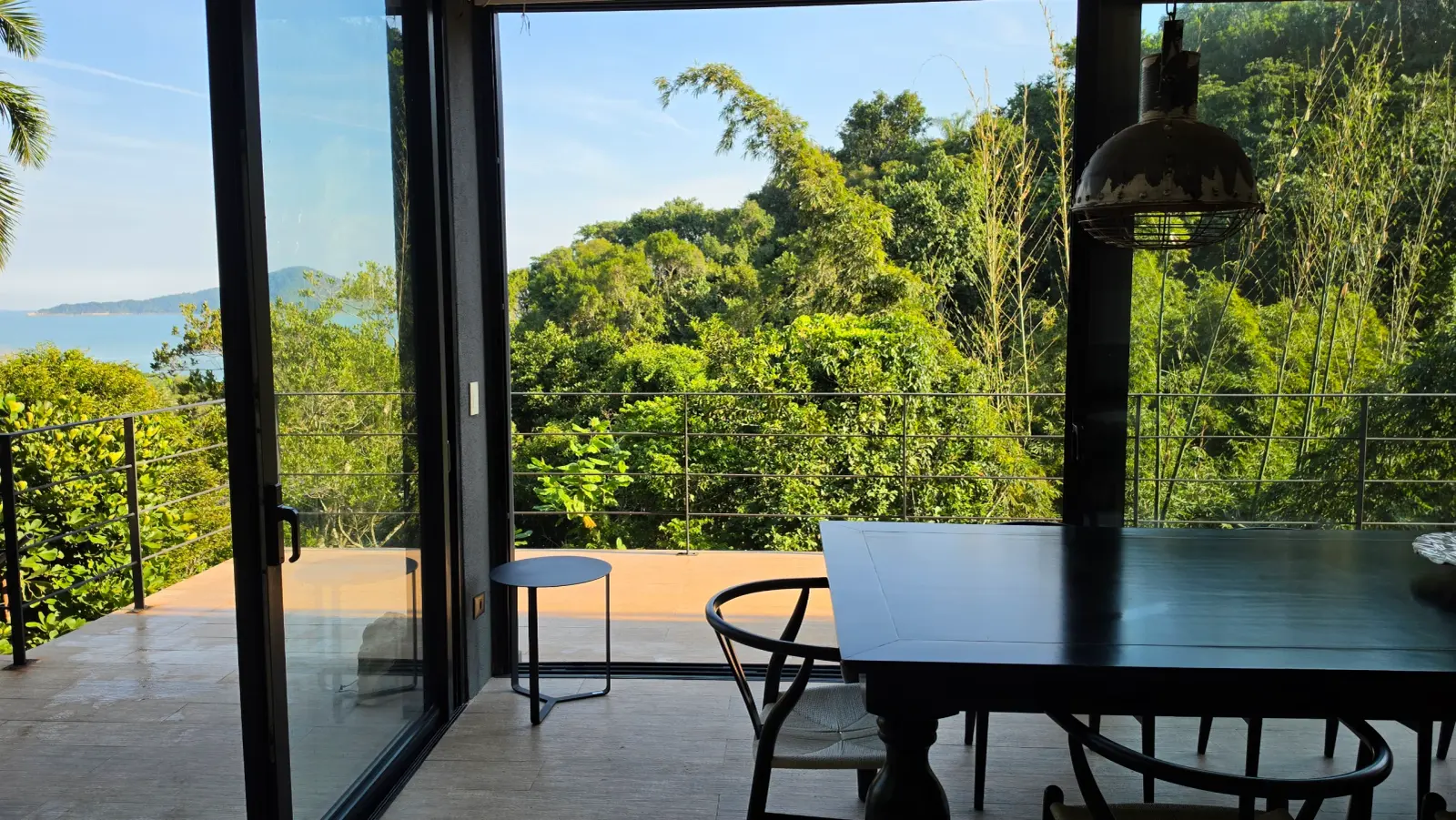 Ambiente interno 1 — Iporanga, Guarujá, para temporada, Casa