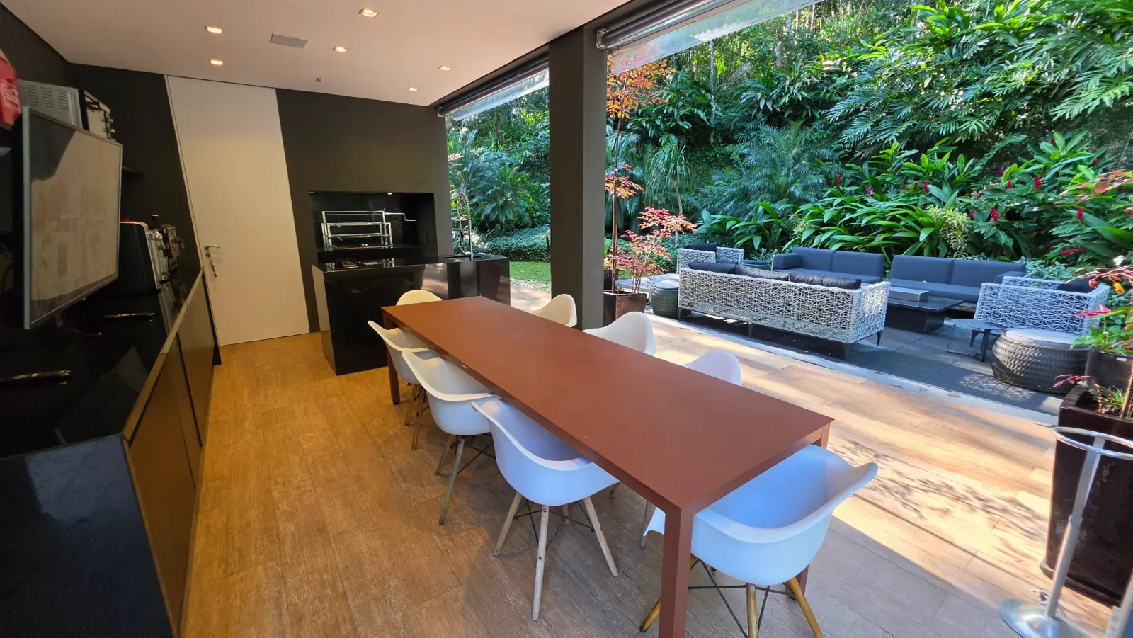 Área externa 13 — Iporanga, Guarujá, para temporada, Casa