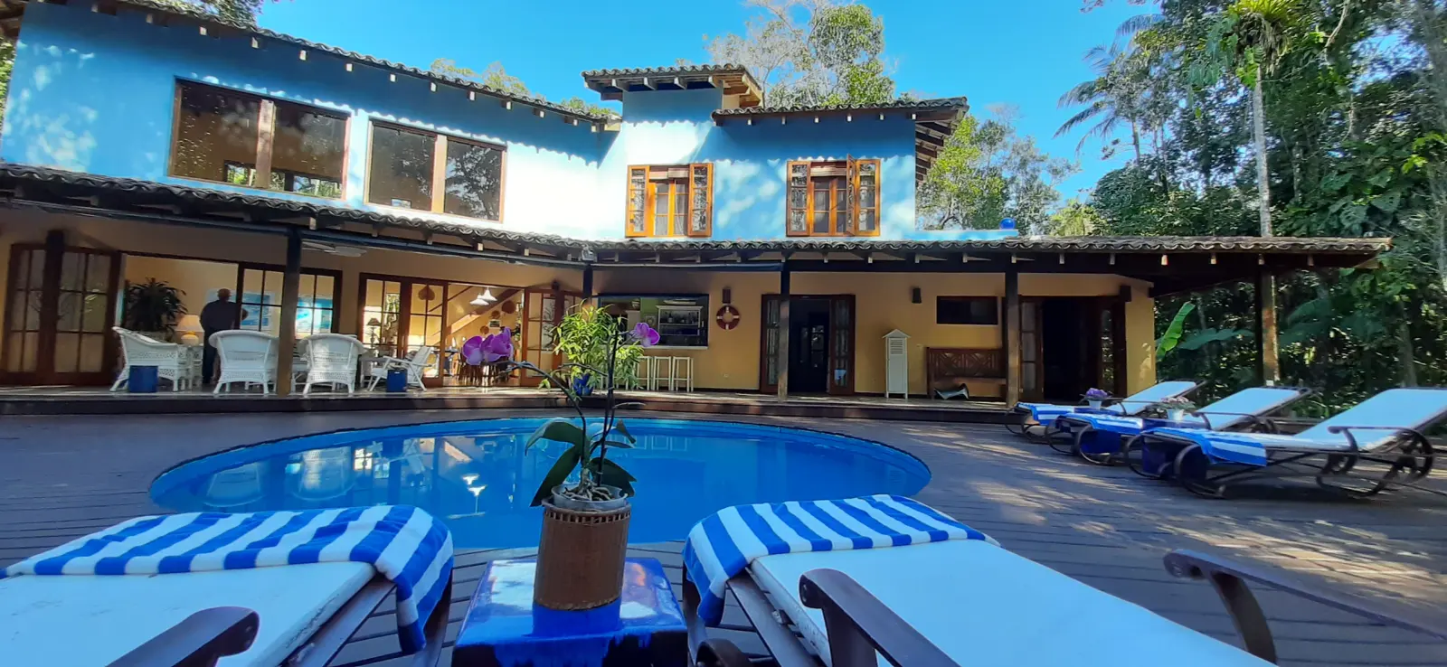 Área externa 8 — Iporanga, Guarujá, para temporada, Casa