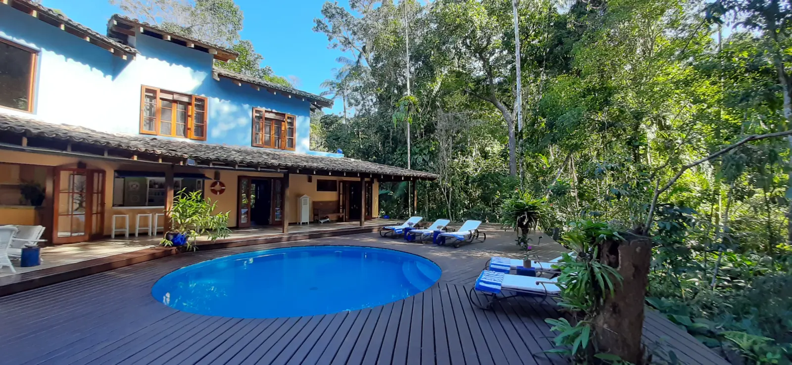 Área externa 10 — Iporanga, Guarujá, para temporada, Casa