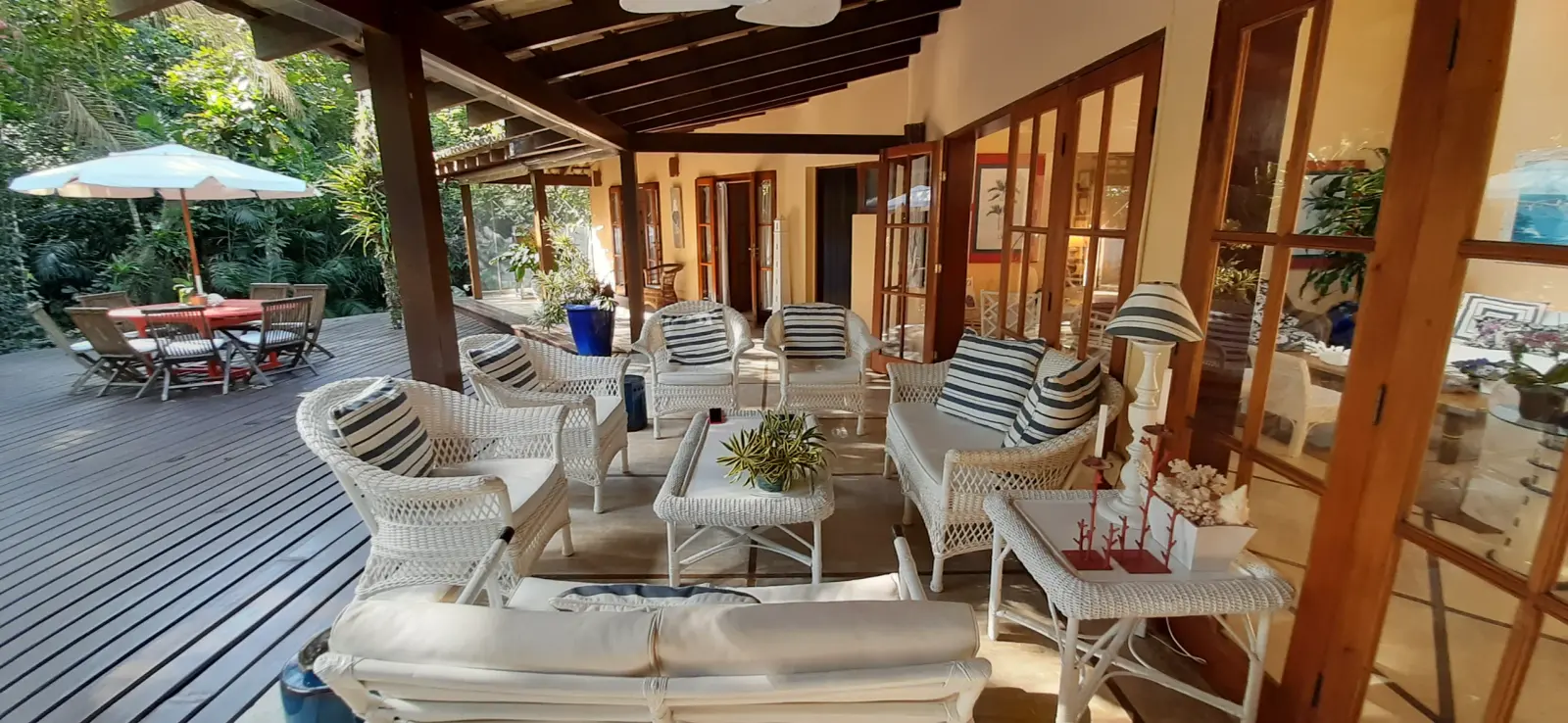 Área externa 15 — Iporanga, Guarujá, para temporada, Casa