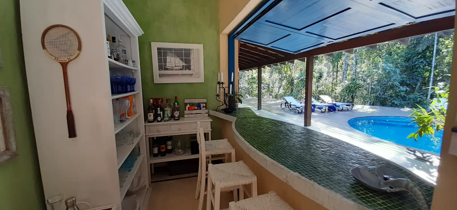 Área de serviço 2 — Iporanga, Guarujá, para temporada, Casa