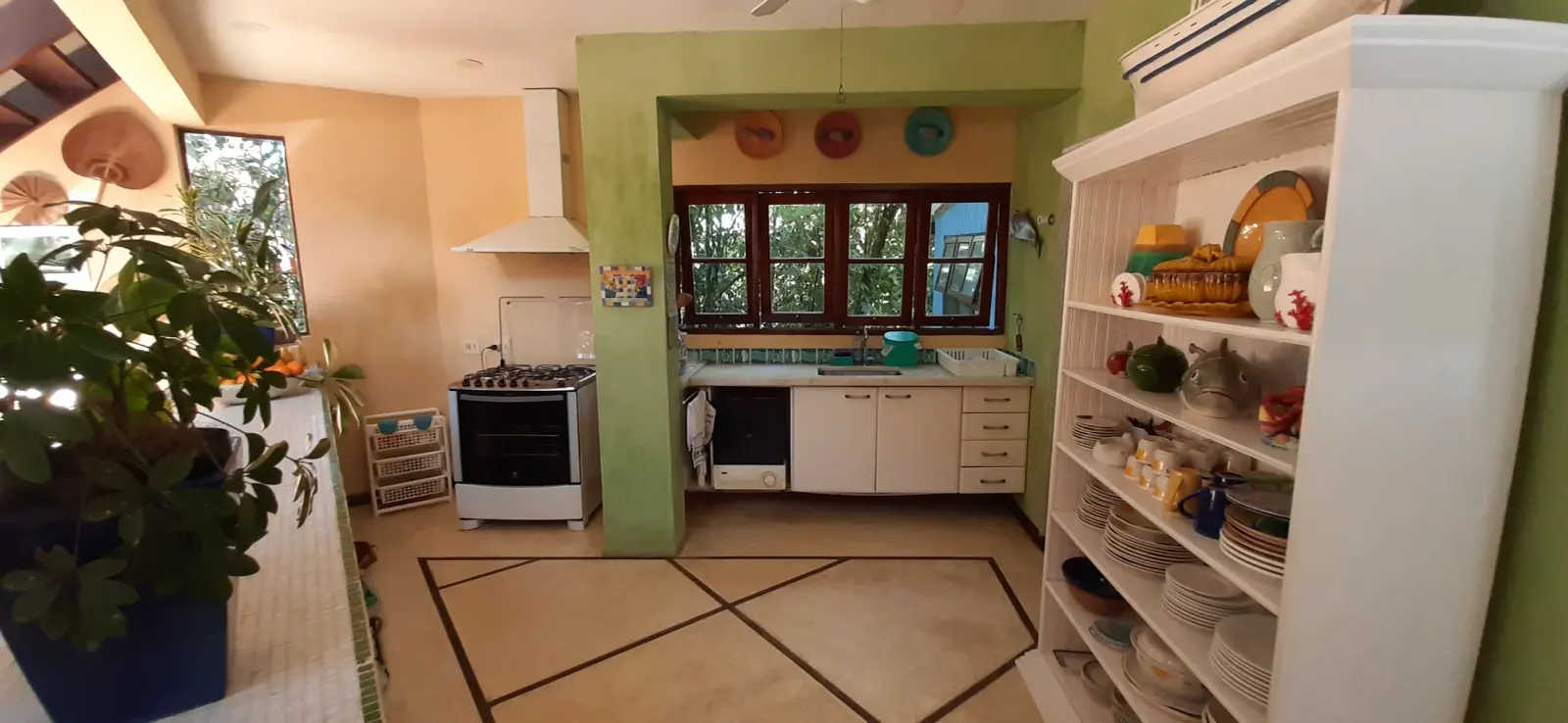 Área de serviço 1 — Iporanga, Guarujá, para temporada, Casa
