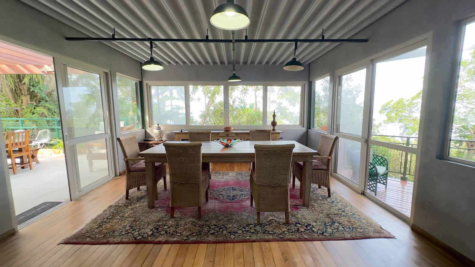 Ambiente interno 8 — Iporanga, Guarujá, à venda e para locação, Casa