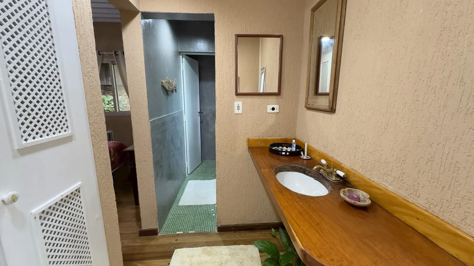 Suíte 3 — Iporanga, Guarujá, à venda e para locação, Casa