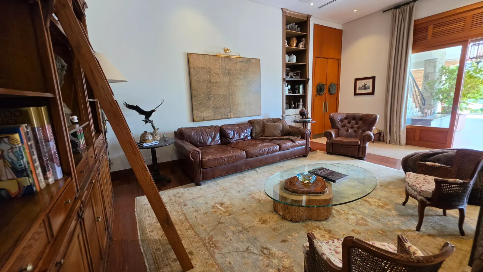 Casa à Venda na Quinta da Baroneza - Arquitetura Toscana - 9 Suítes - Imóvel Vendendo na Baroneza (135)