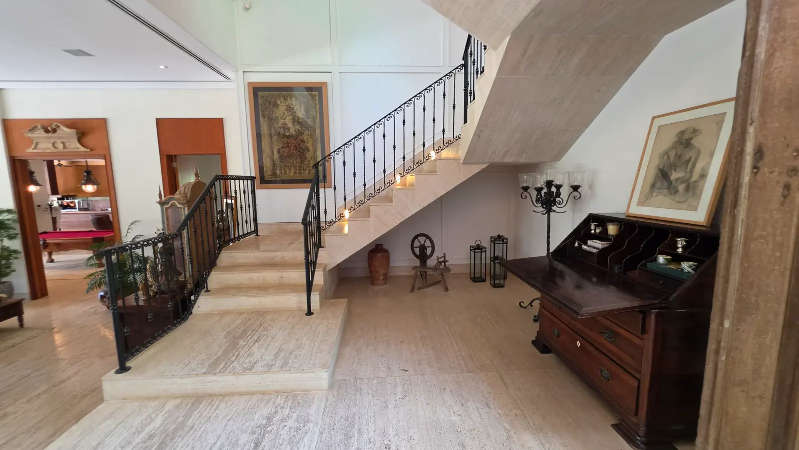 Casa à Venda na Quinta da Baroneza - Arquitetura Toscana - 9 Suítes - Imóvel Vendendo na Baroneza (146)