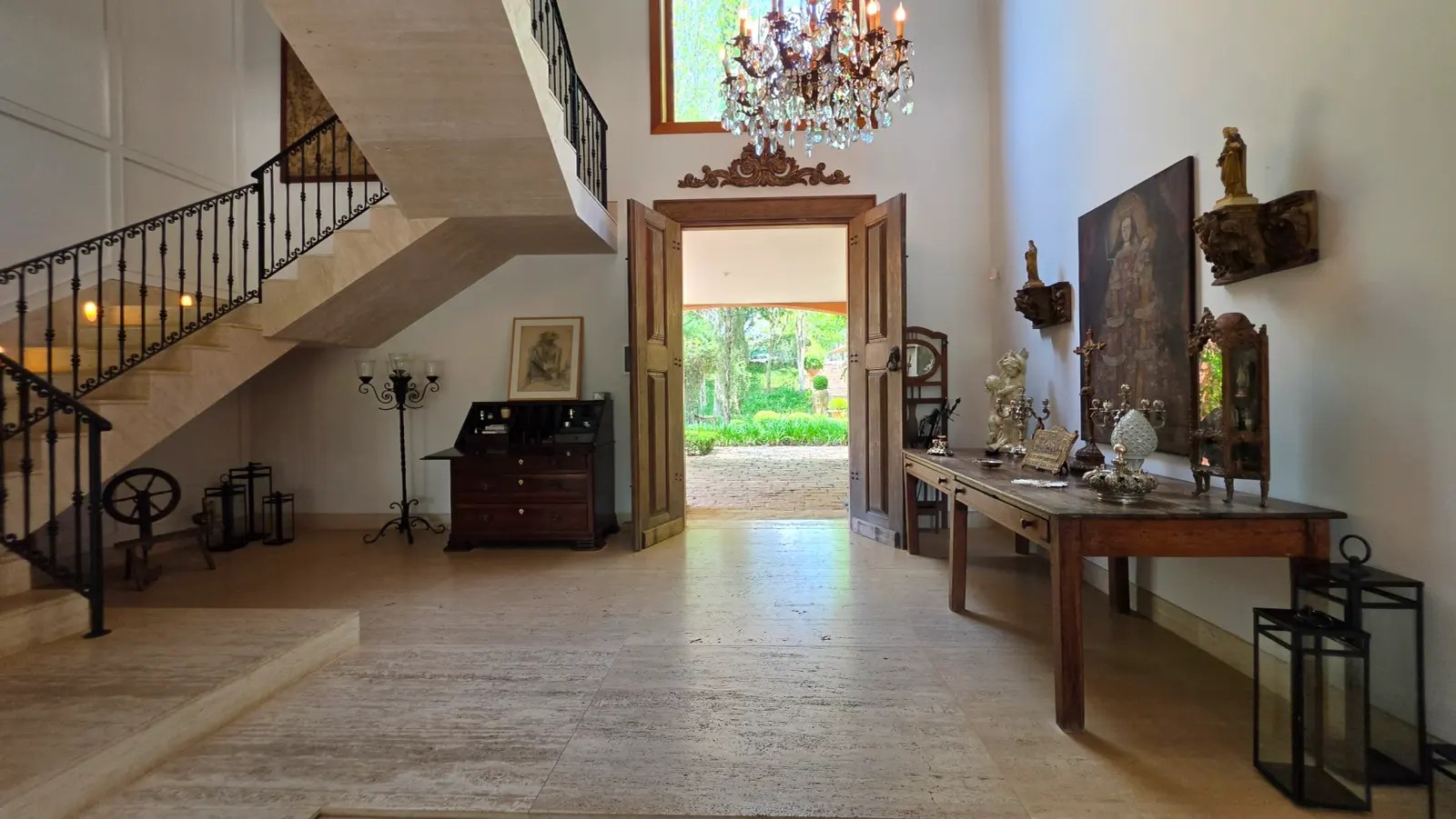 Casa à Venda na Quinta da Baroneza - Arquitetura Toscana - 9 Suítes - Imóvel Vendendo na Baroneza (132)