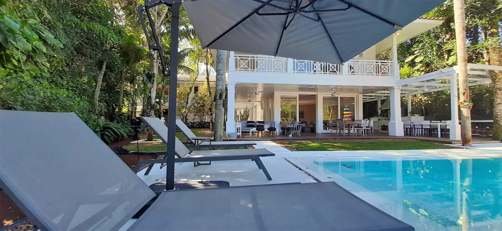 Área externa 9 — Iporanga, Guarujá, para temporada, Casa