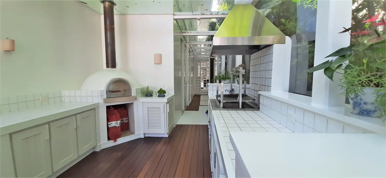 Área externa 13 — Iporanga, Guarujá, para temporada, Casa