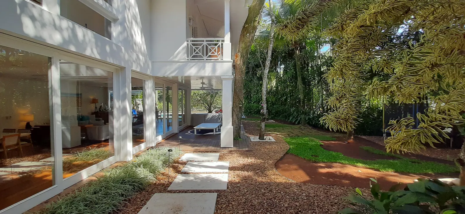 Área externa 18 — Iporanga, Guarujá, para temporada, Casa