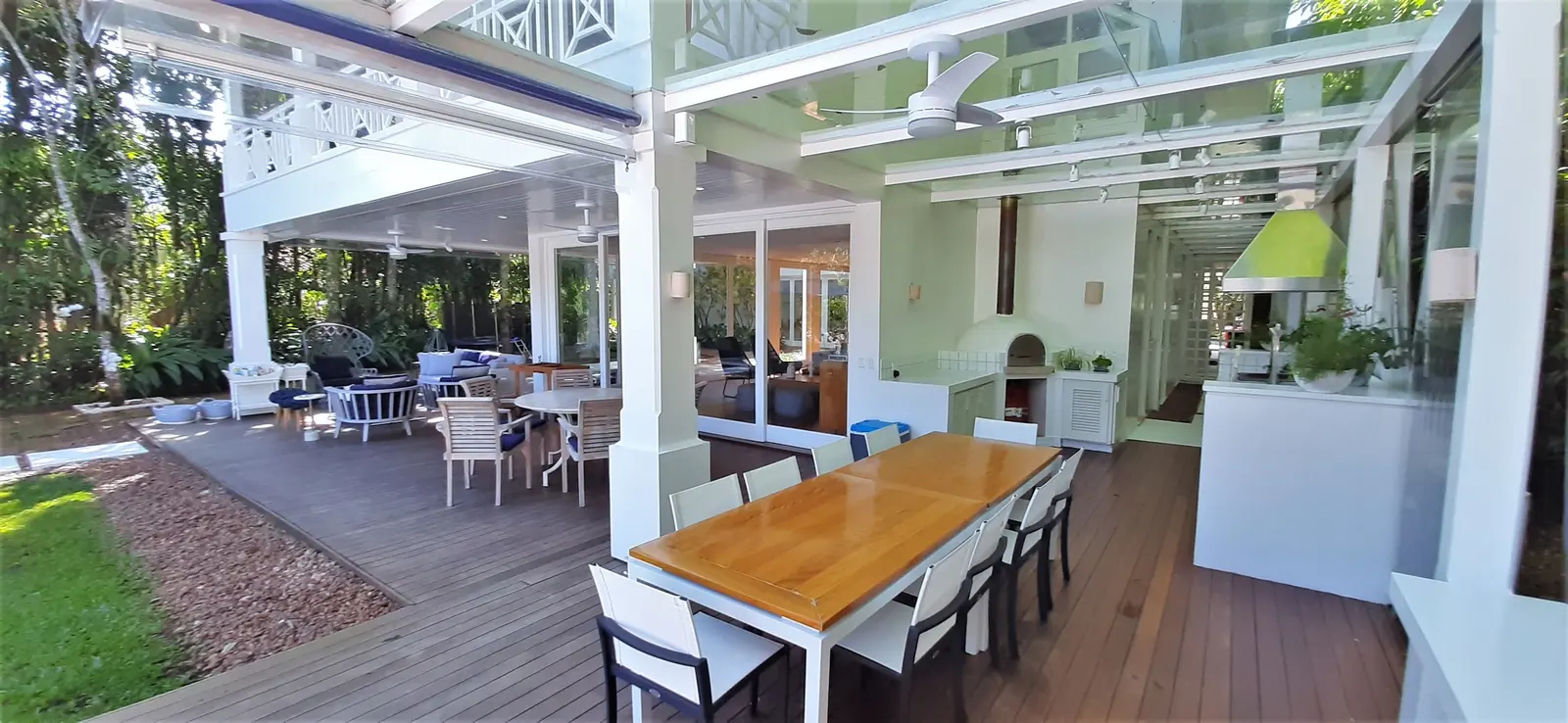 Área externa 5 — Iporanga, Guarujá, para temporada, Casa