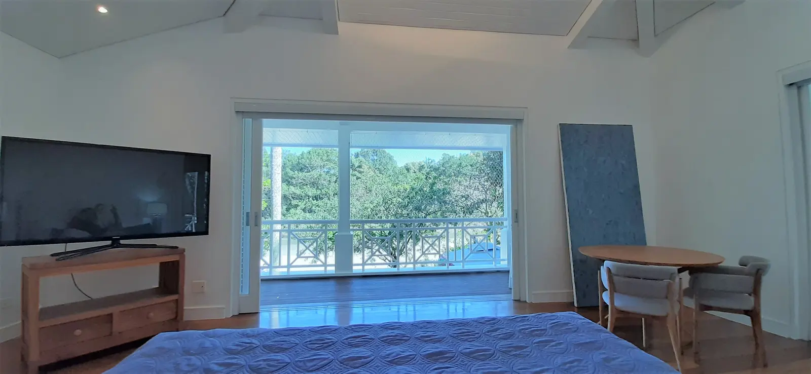 Suíte 6 — Iporanga, Guarujá, para temporada, Casa