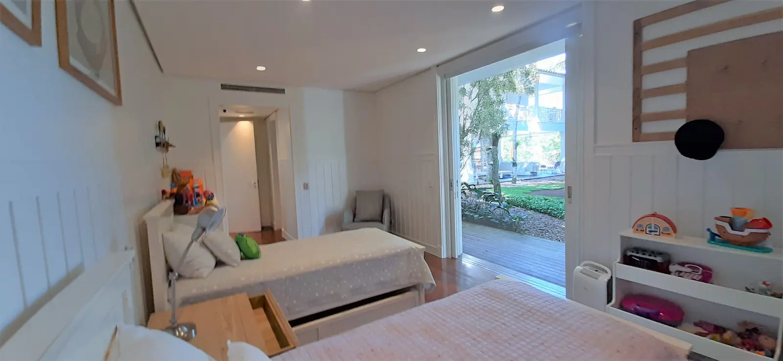 Suíte 18 — Iporanga, Guarujá, para temporada, Casa